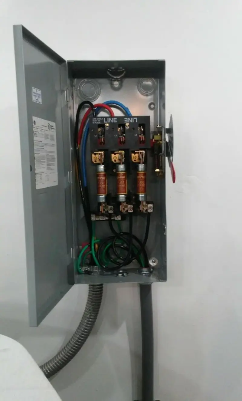 Three-phase disconnect switch installed for Smoke Detector Installation in Rochester Hills